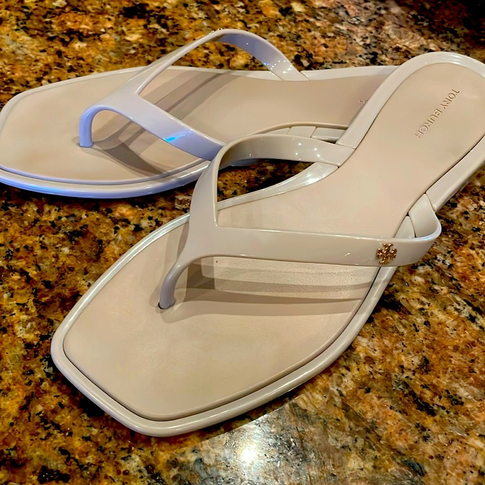 Tory Burch Nudy, beige jelly thong